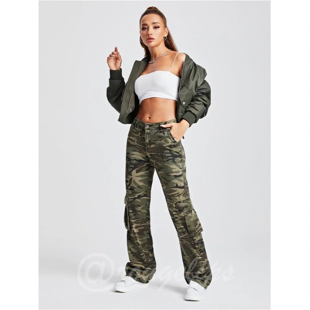 Green Camouflage Cargo Pants Mid Rise Waist with Pockets - Picture 3 of 9